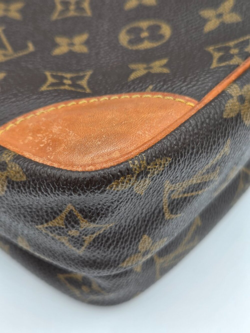 Louis Vuitton Monogram Amazone Crossbody Bag | Vintage | Authentic | COA - Picture 8 of 15